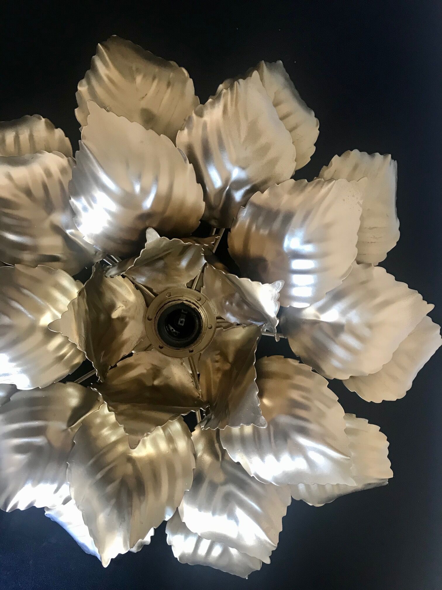 Ceiling lamp flower / golden leaves