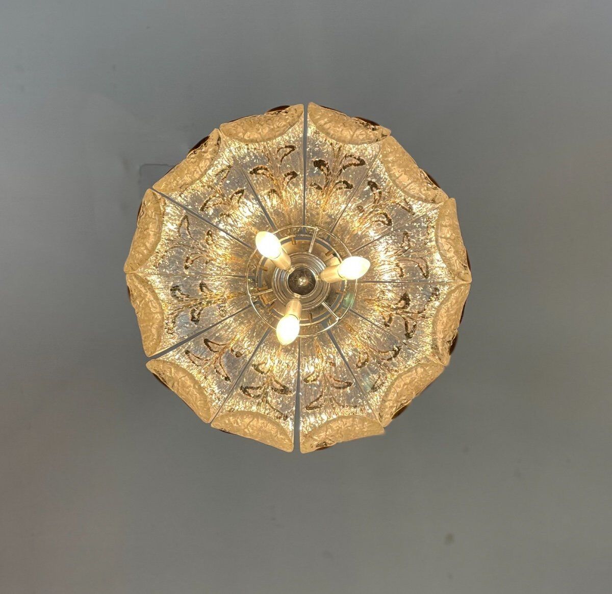 Venetian chandelier in colorless and brown murano glass circa 1970