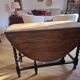 English folding table with turned legs, gateleg, in good condition, 19th century.