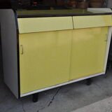 Seventies buffet in yellow formica