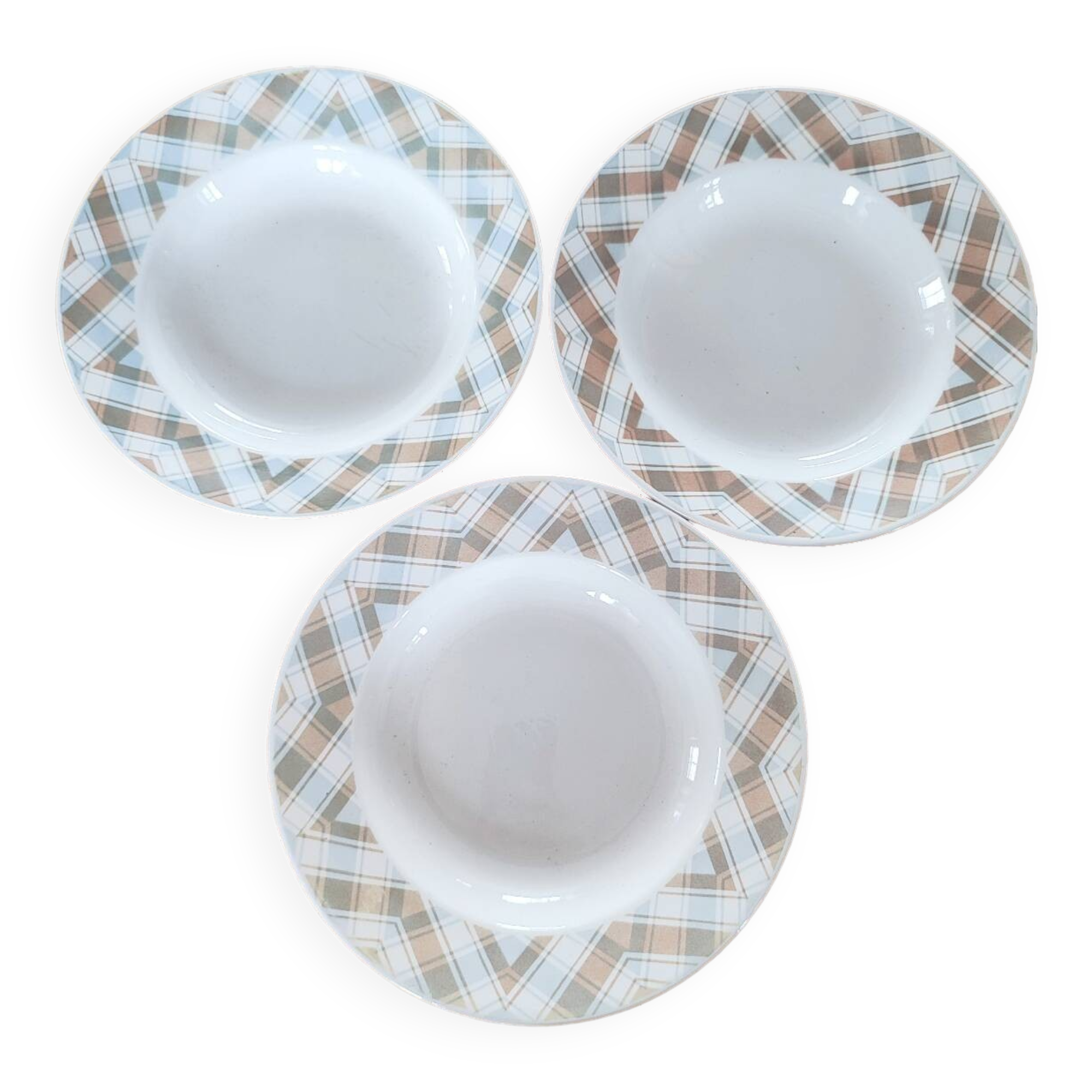 Set of 3 vintage soup plates