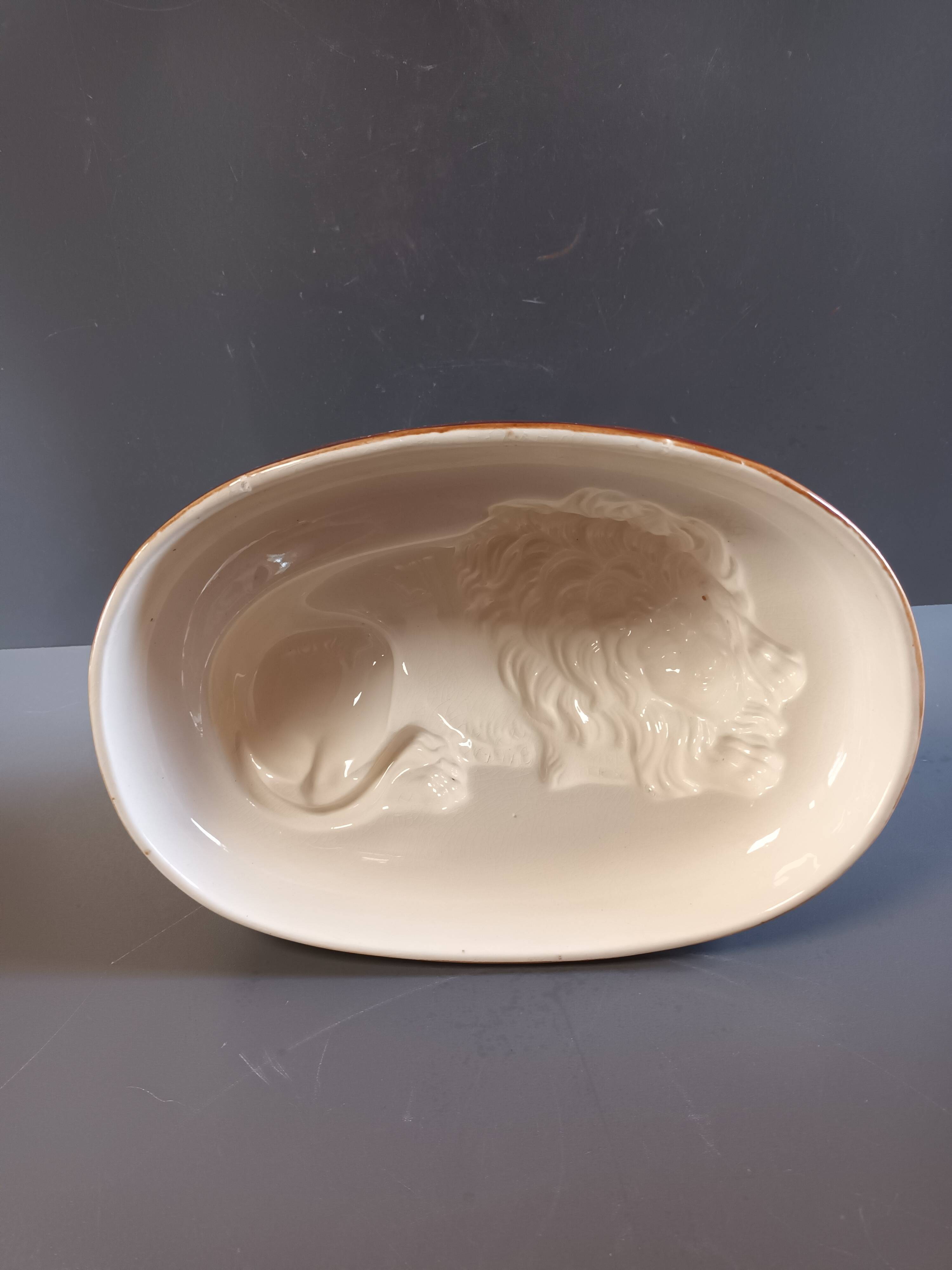 Lion earthenware terrine mold