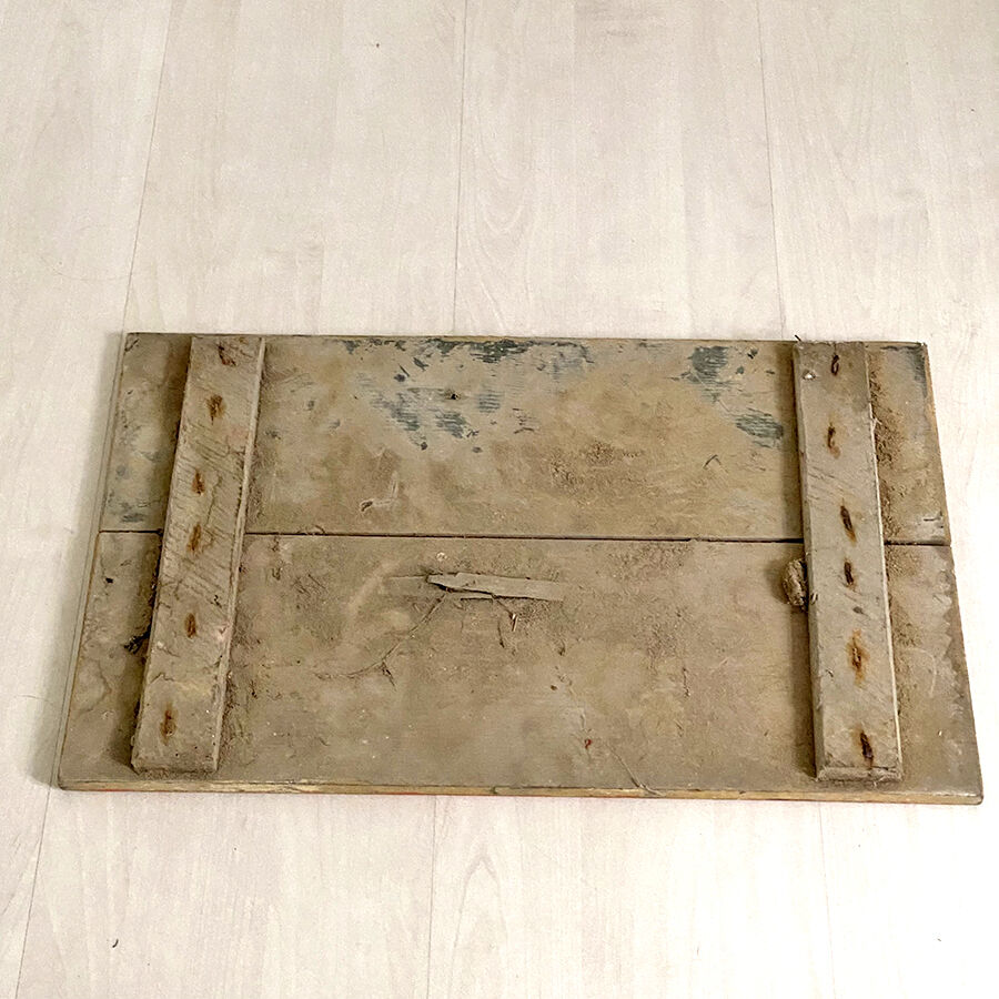 Old wooden sign "horse car park"
