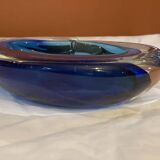 Coupe en cristal coloré