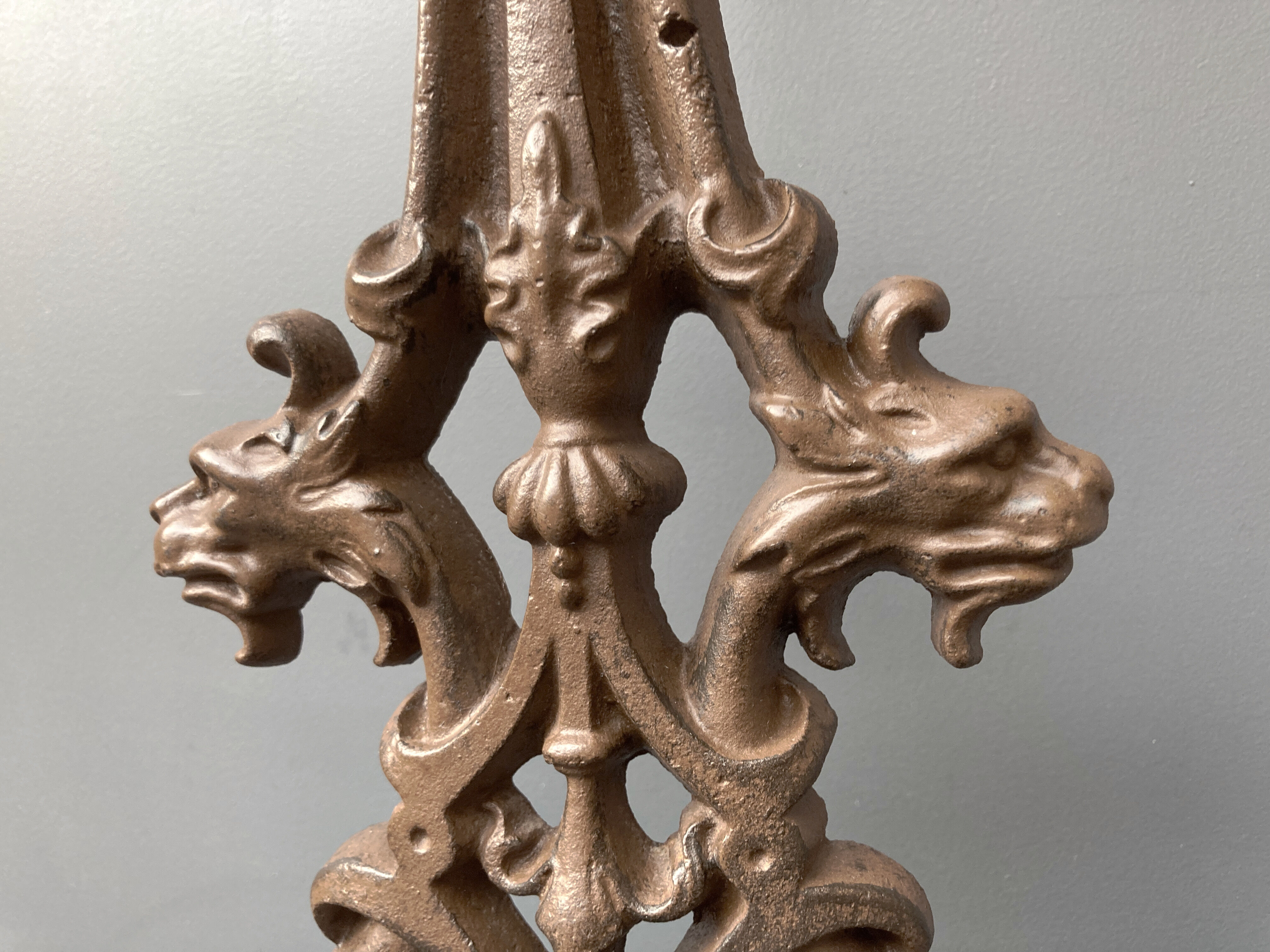 Art Nouvelles cast iron umbrella holder