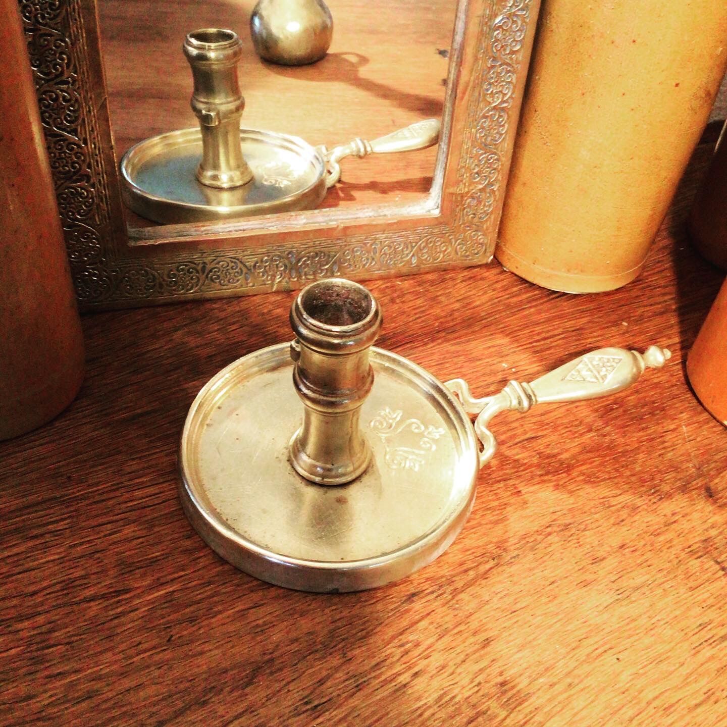 Bronze candle holder