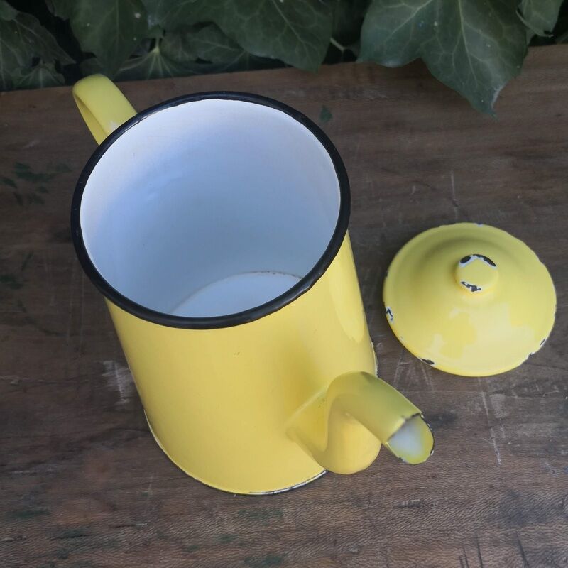Yellow enamelled coffee maker