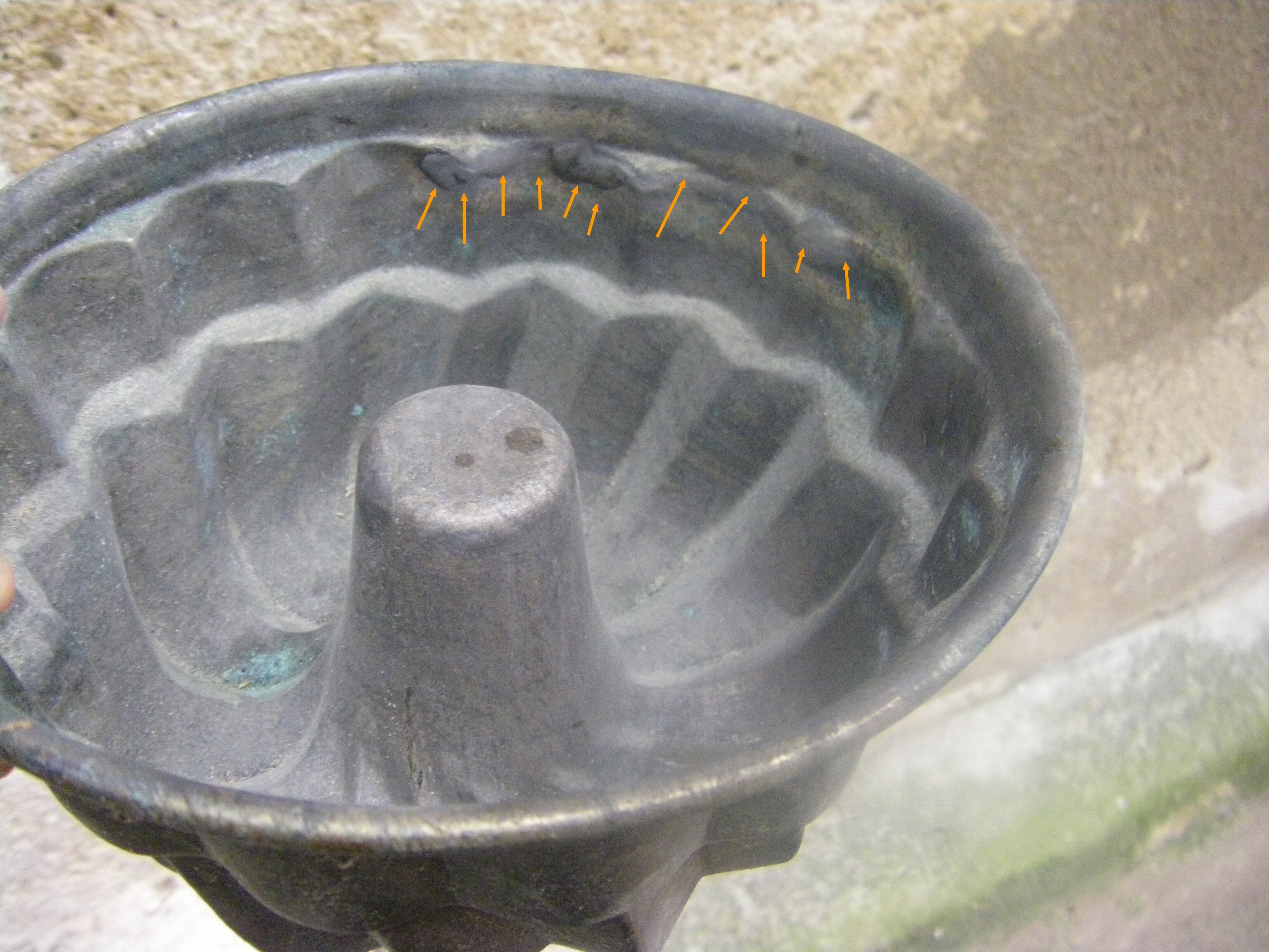 Old copper cake pan.