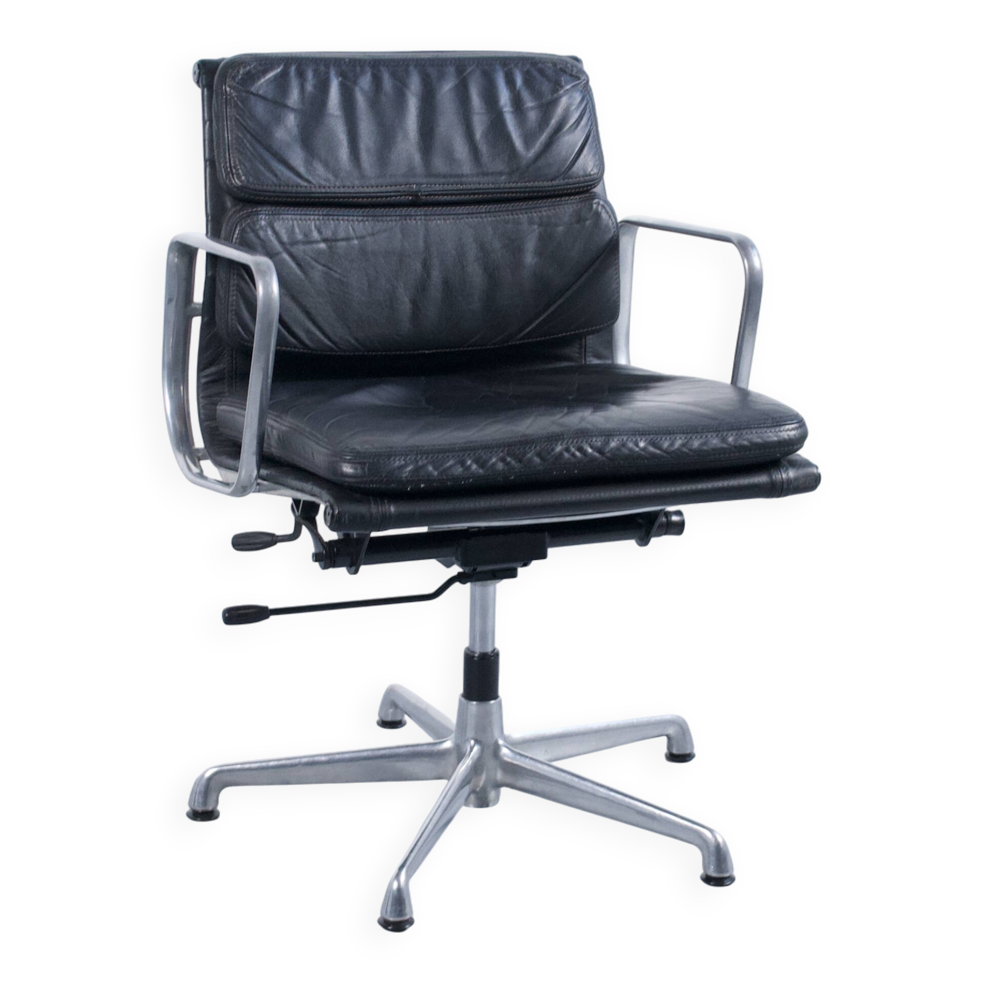 SOFT PAD CHAIR EA 217 EAMES BLACK LEATHER HERMAN MILLER PUBLISHED BY ICF 1970s