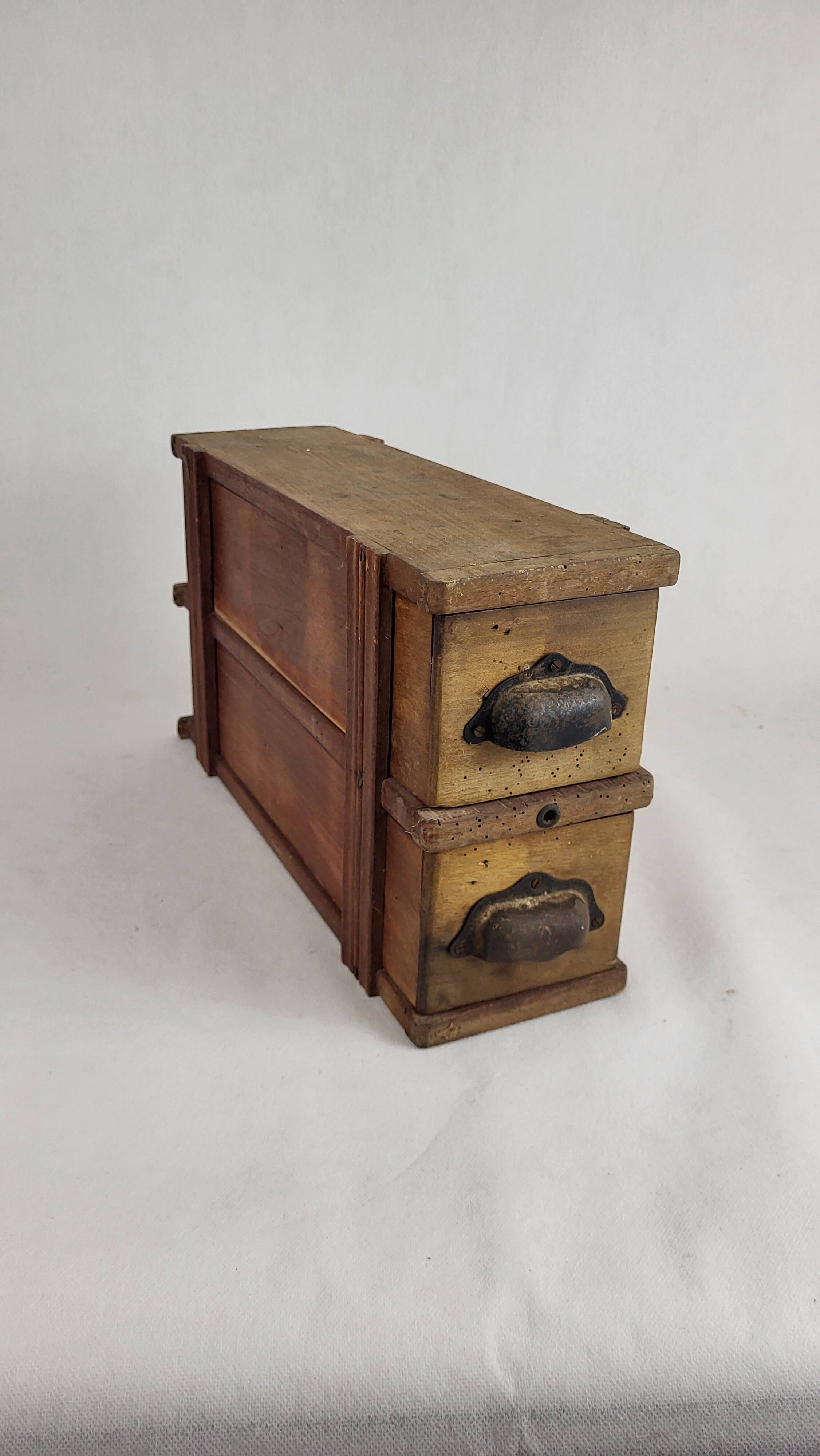 Boîte de rangement en bois, années 20-30