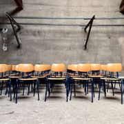 Stackable school chair 32
