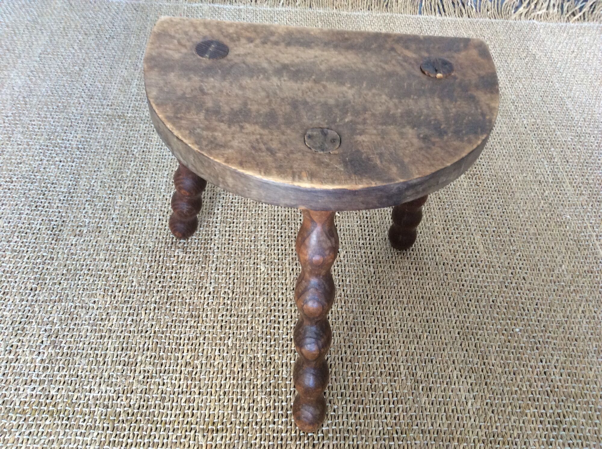 Tripod stool