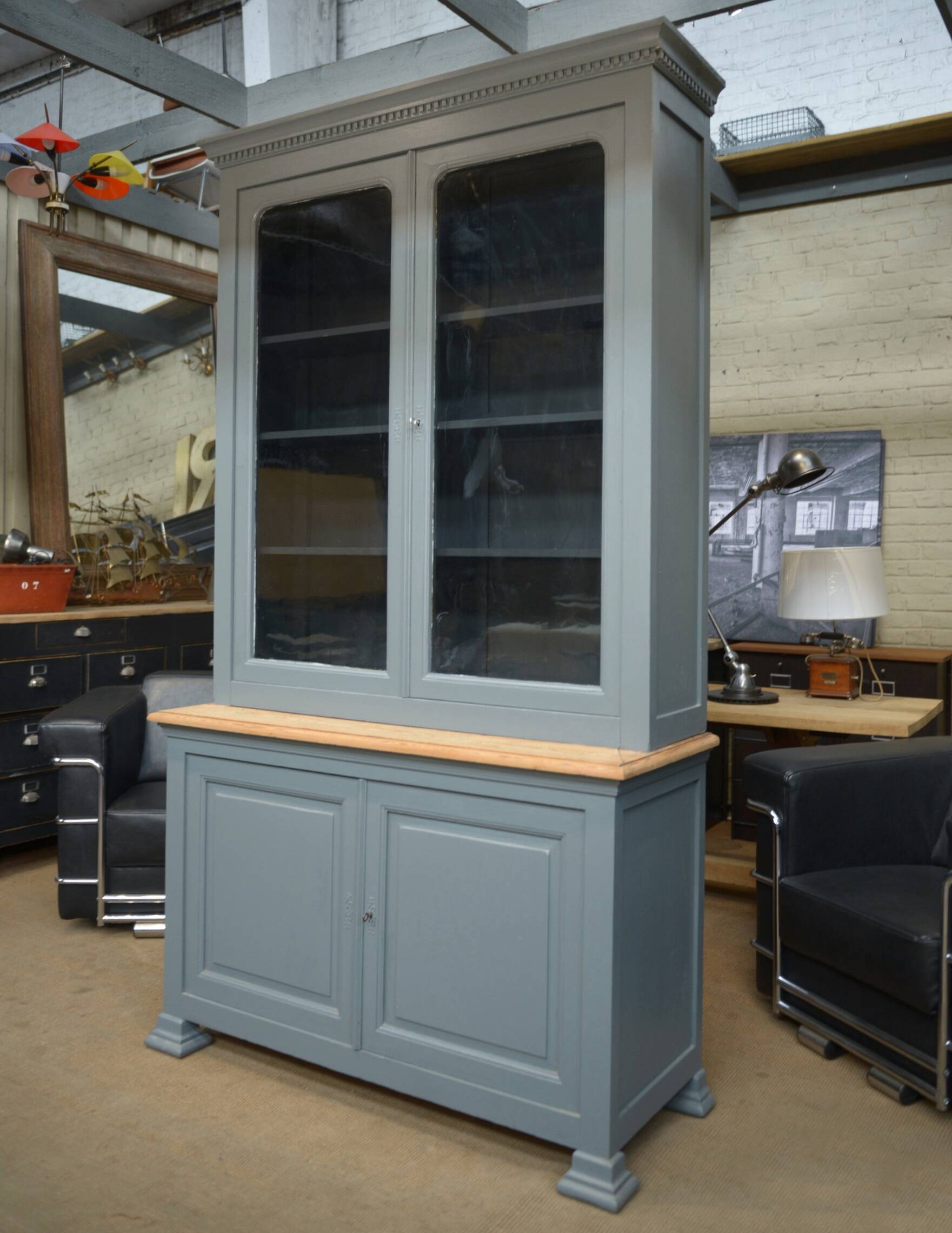 Bookcase sideboard with 2 bodies in gray patinated fir