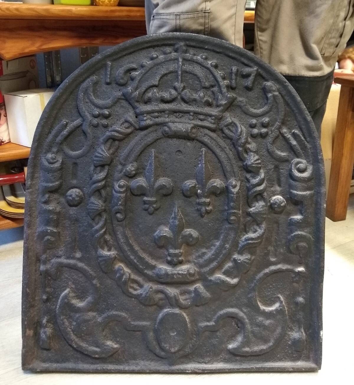 17th century cast iron fireplace backplate