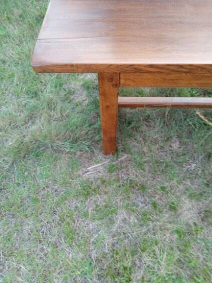 Table de ferme barre à chat
