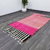 Large handmade wool rug from Oued Zam, size 200 x 300 cm