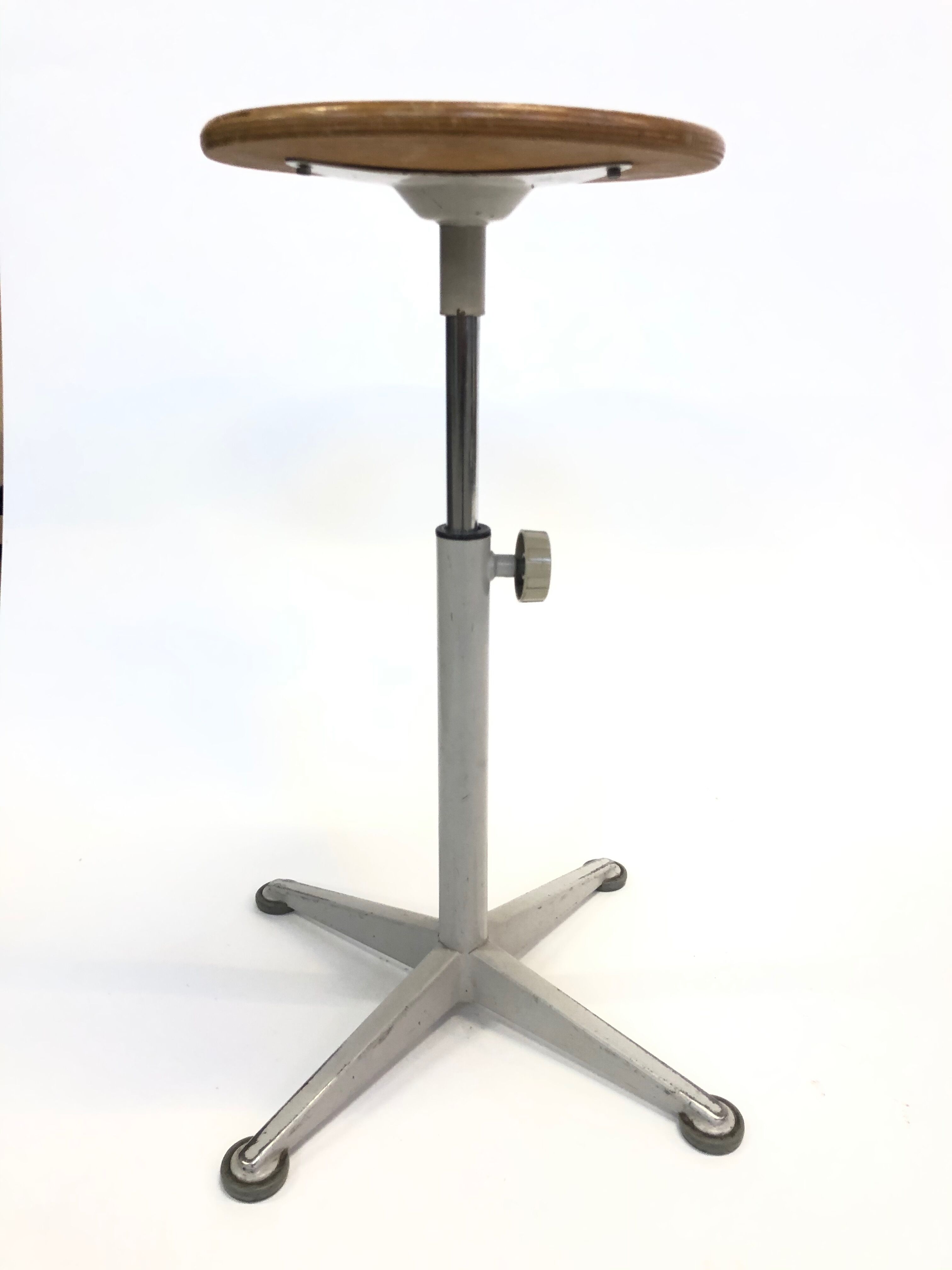 Vintage stool work tabouret by Friso Kramer Ahrend de Cirkel