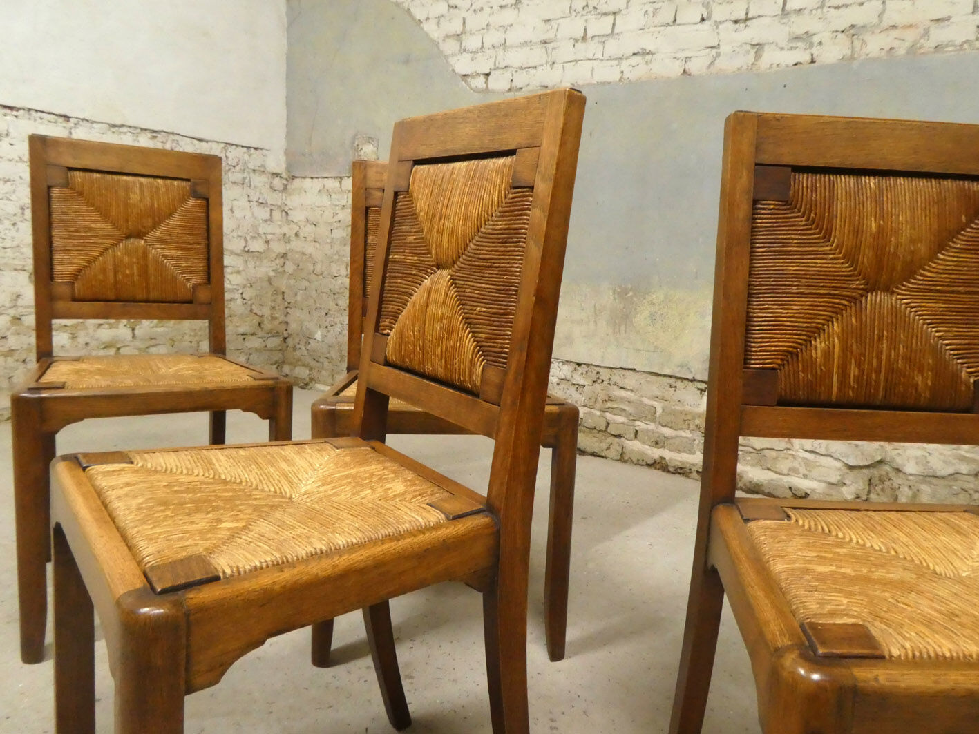 Set of 4 oak and straw chairs, 1950