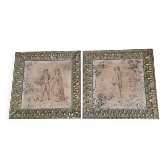 Tapisseries anciennes, encadrement en laiton repoussé