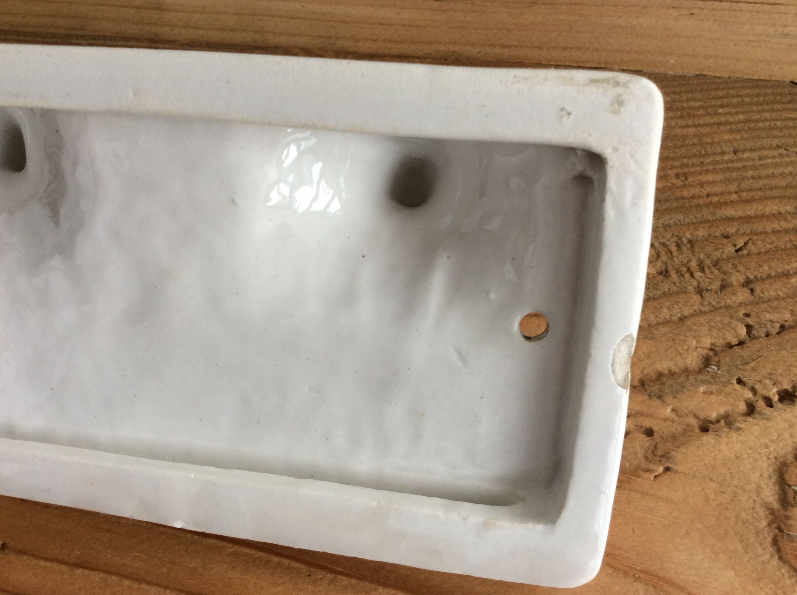 4-hook white ceramic patère