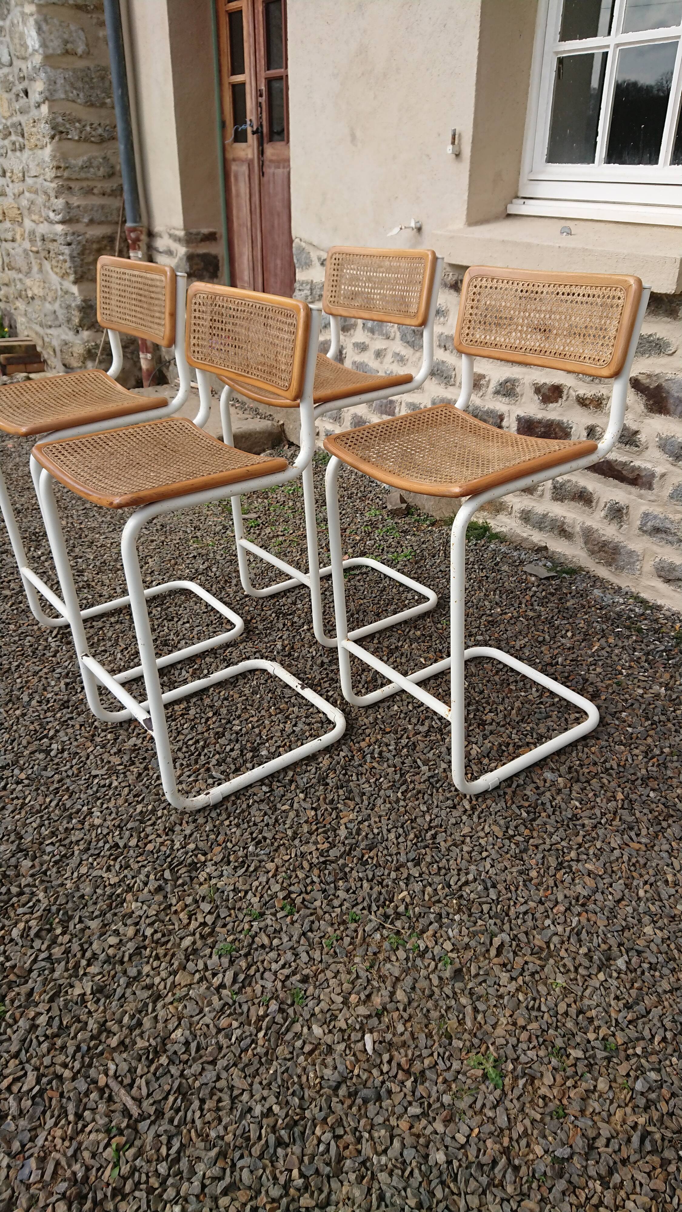 Lot de 4 tabourets haut Cesca Italie