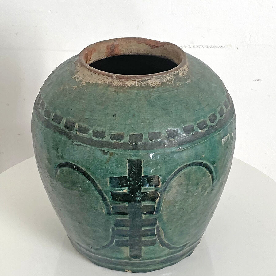 Old vase China early twentieth century