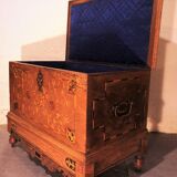 Large chest in marquetry nineteenth