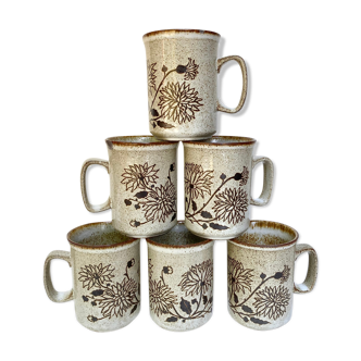 Vintage stoneware mugs made in Scotland