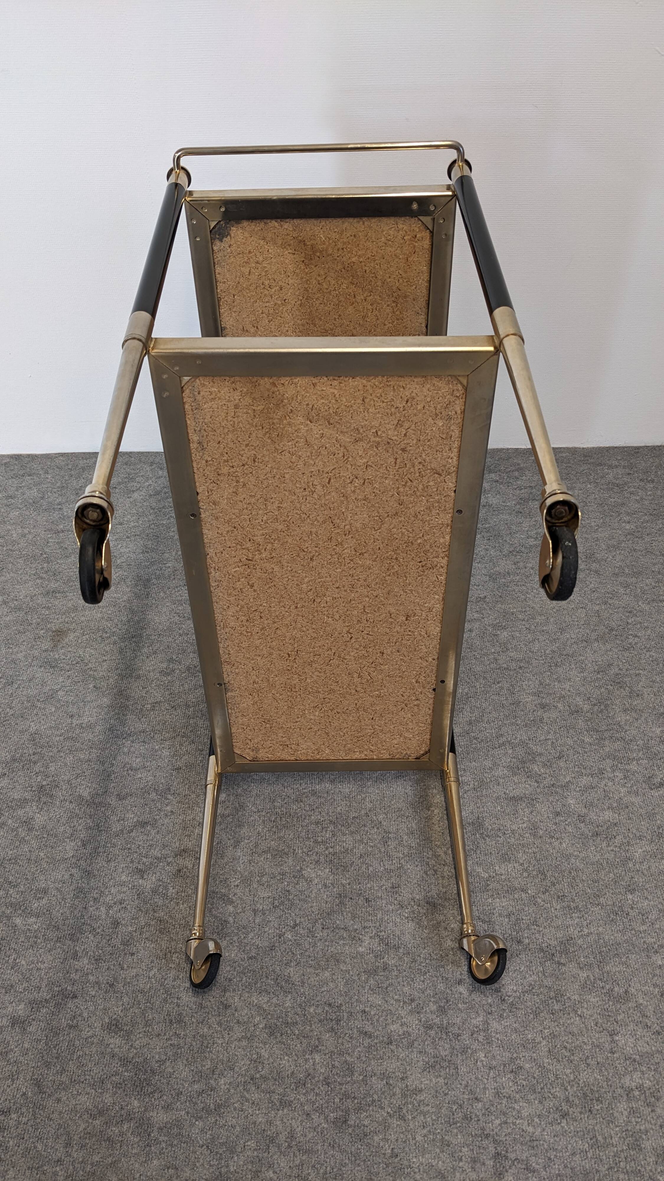 Table desserte moderniste à roulettes, Italie vers 1950