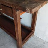Old workbench with 2 large drawers