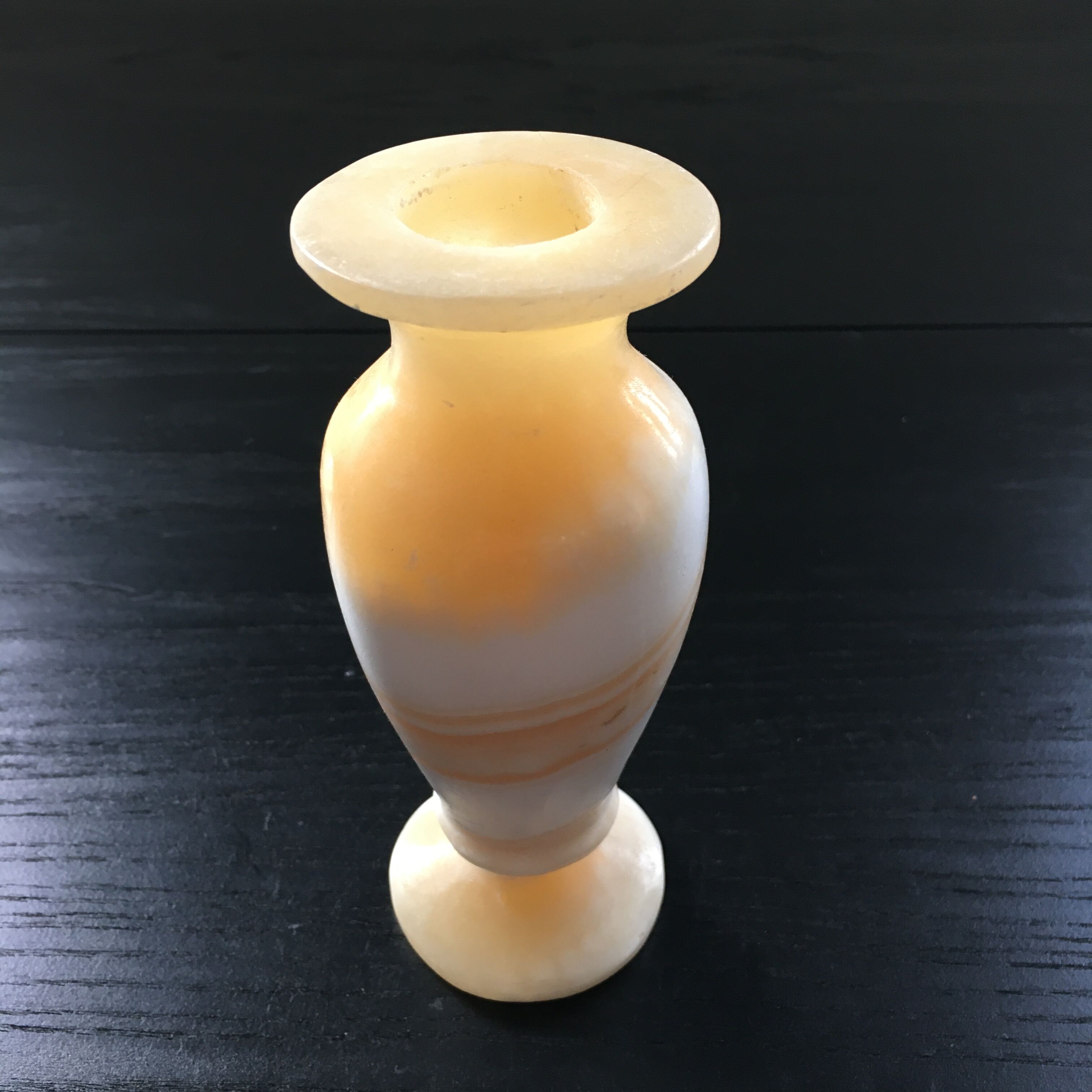 Two-tone marble candle holder