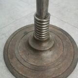 Spring-loaded dentist stool