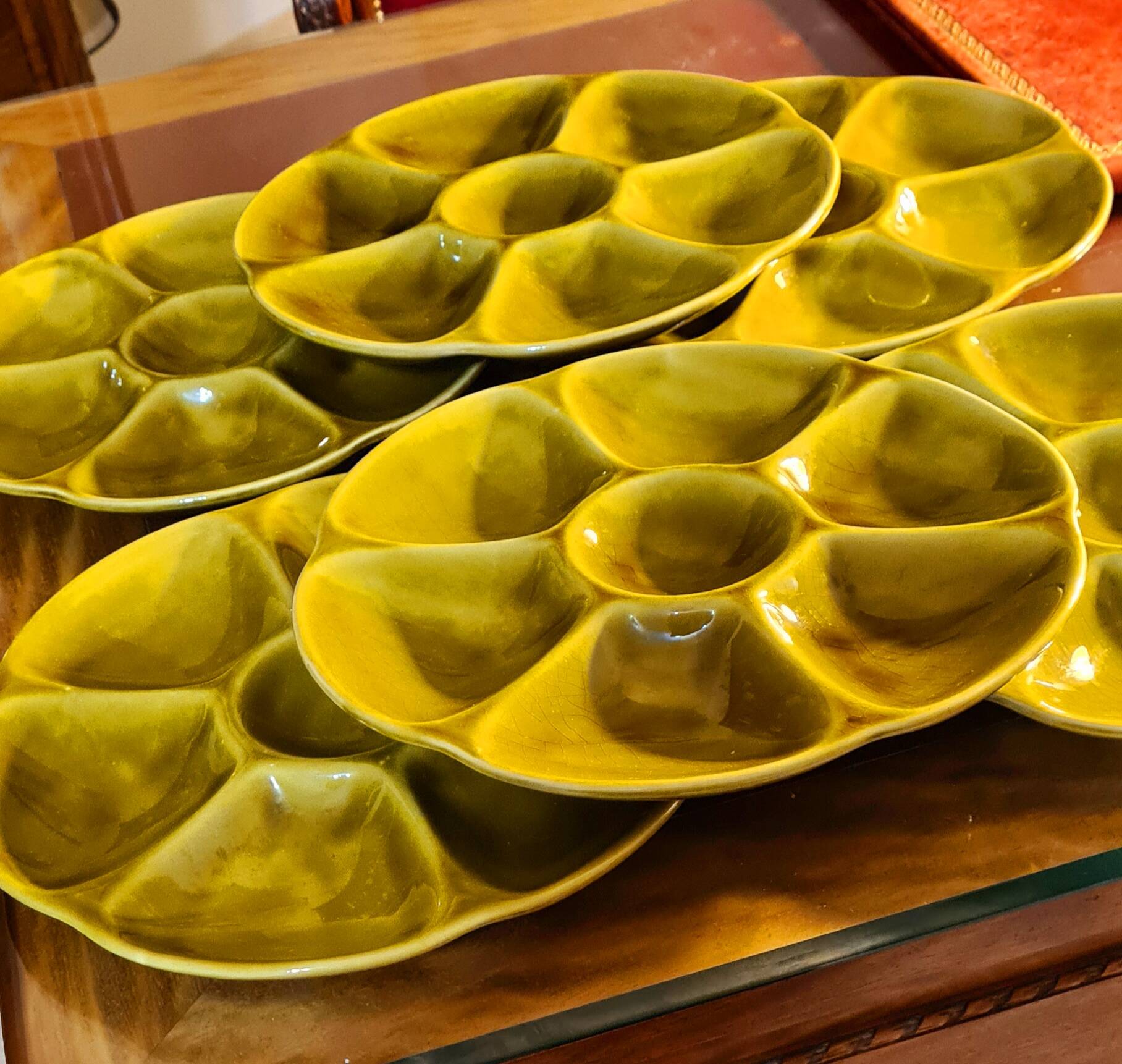 Set of six Gien oyster plates