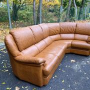 Grand canapé d'angle en cuir véritable marron cognac 6 places