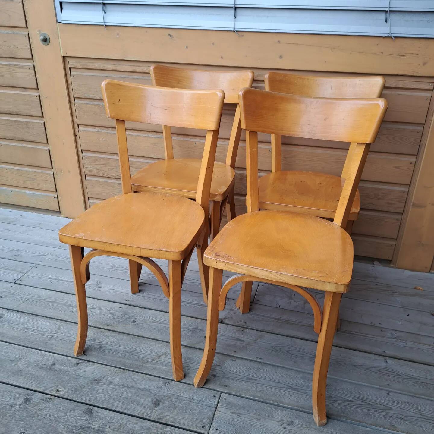 Lot of bistro chairs