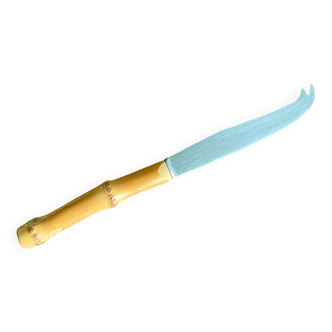 Bamboo cheese knife