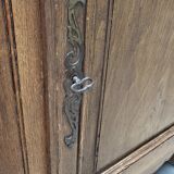 Large country oak sideboard