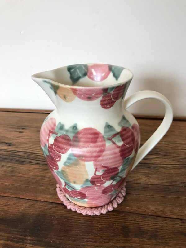 Vintage pitcher Ben Thomas, England