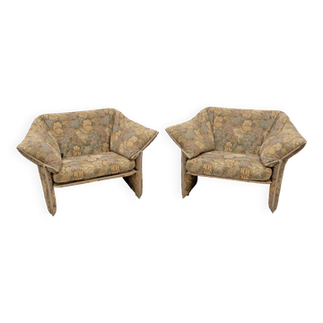 Pair of jacquard fabric armchairs, Mario Bellini, "Le stelle" B&B Italia,70