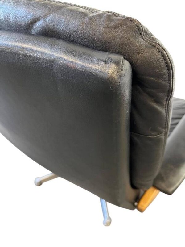 Fauteuil vintage en cuir noir / fauteuil une place Andre Vandenbeuck