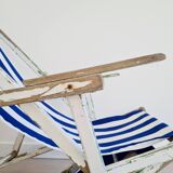 Chaise longue - Transat ancien en tissu rayé bleu et blanc