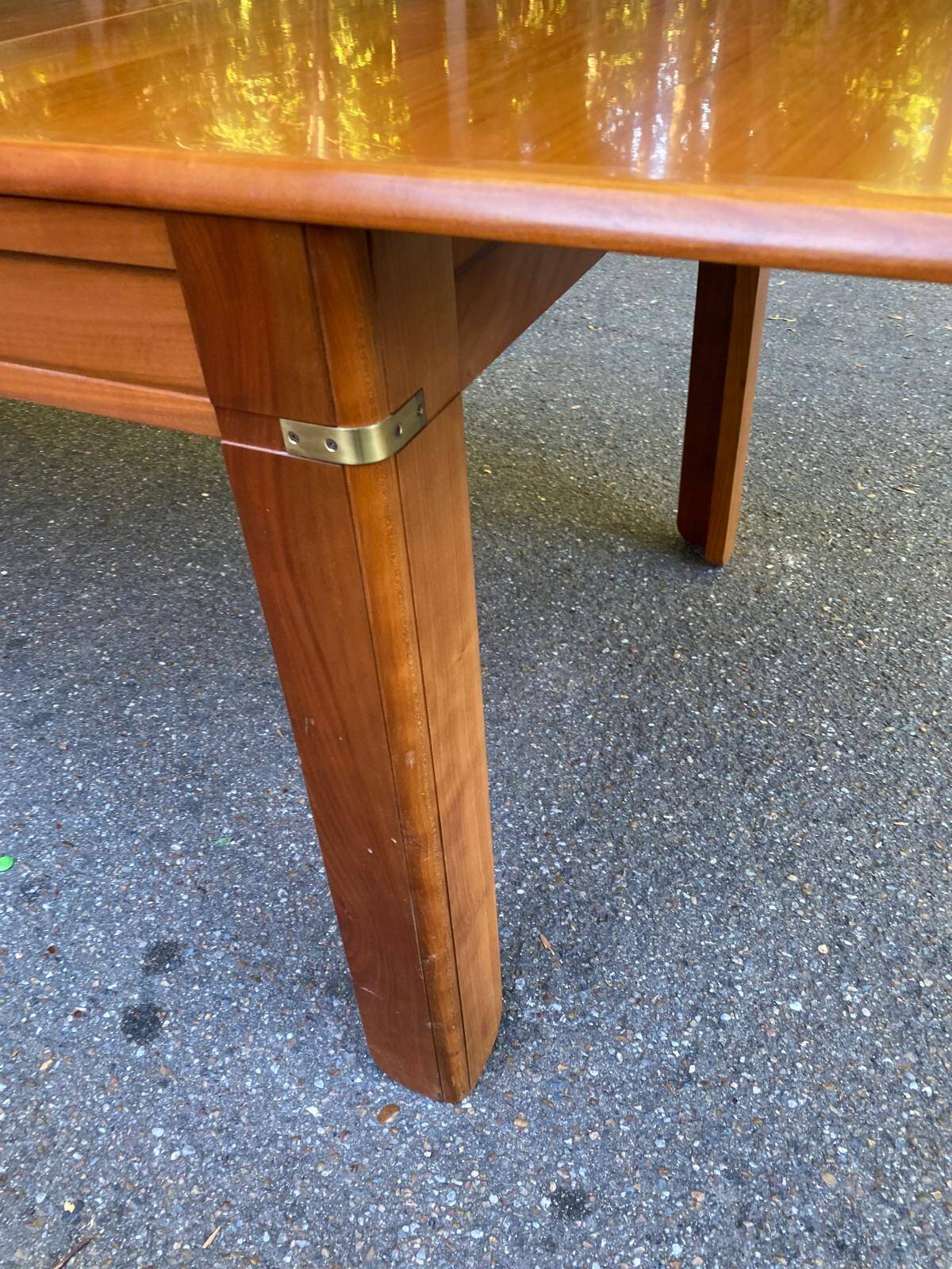 Scandinavian extendable dining table in honey-stained wood for 12 people 1990