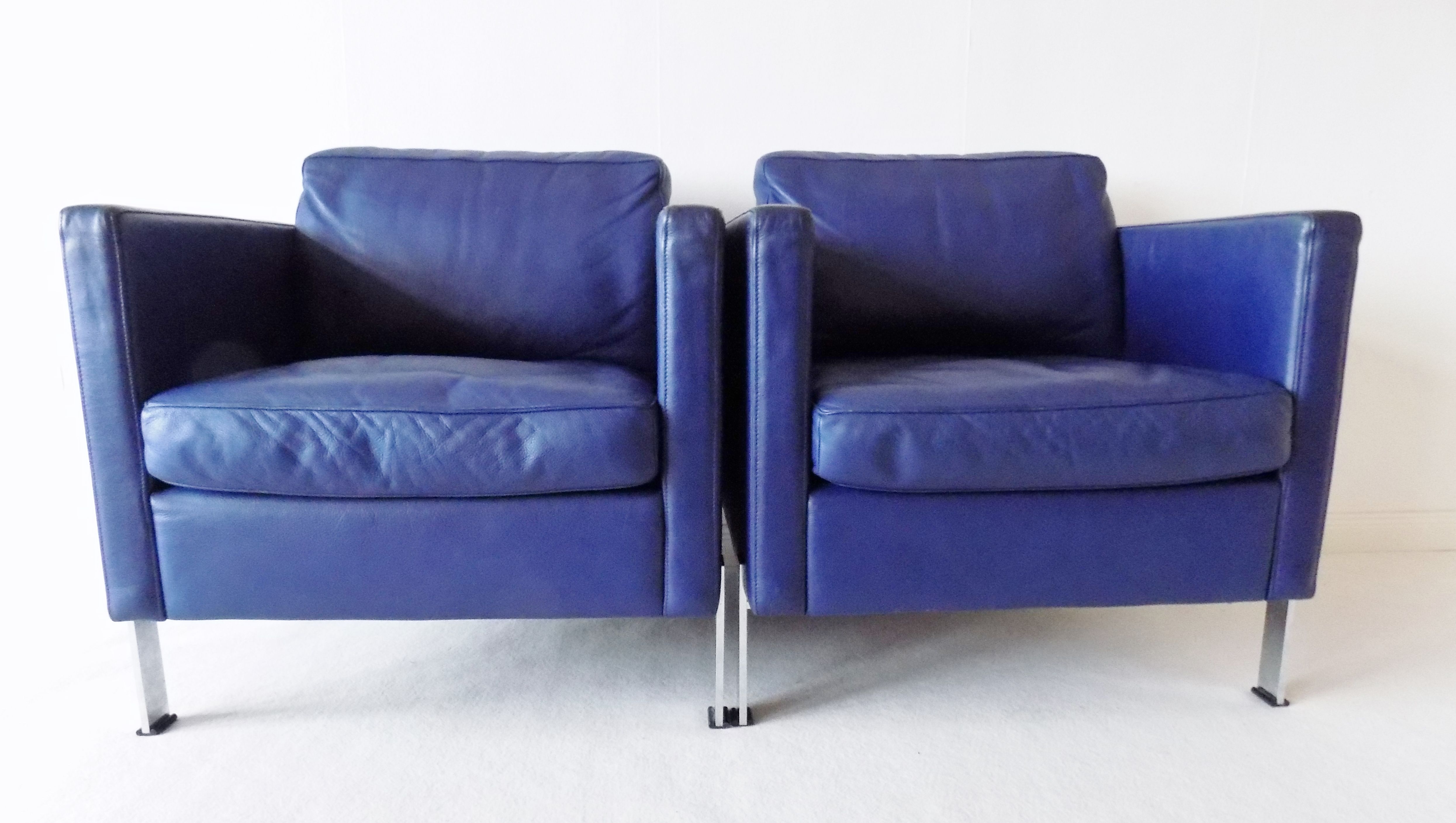 De Sede DS118 pair of blue leather club chairs