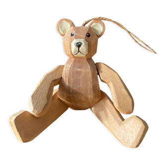 Wooden bear