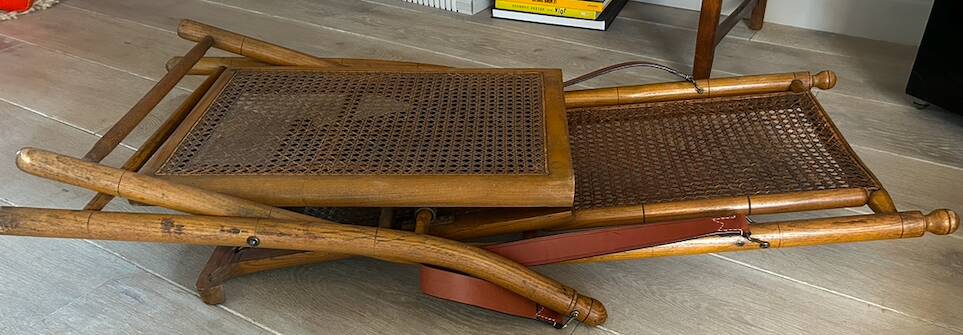 Wooden cane lounge chair