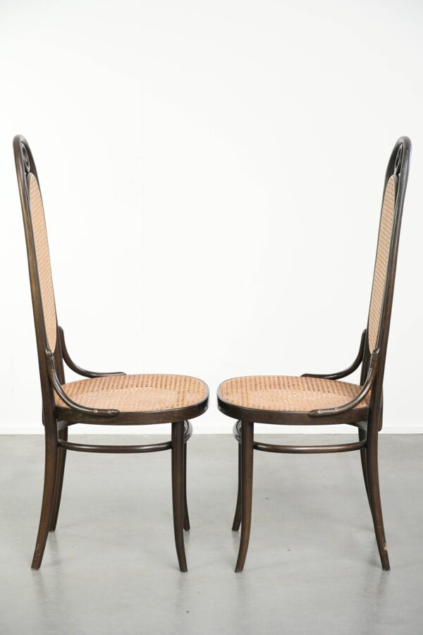 6 chaises vintage Thonet modèle Long John avec dossier haut