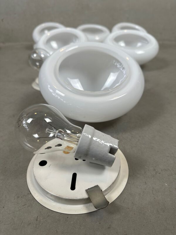 Luminaire vintage en opaline pour plafond ou mur – Philips