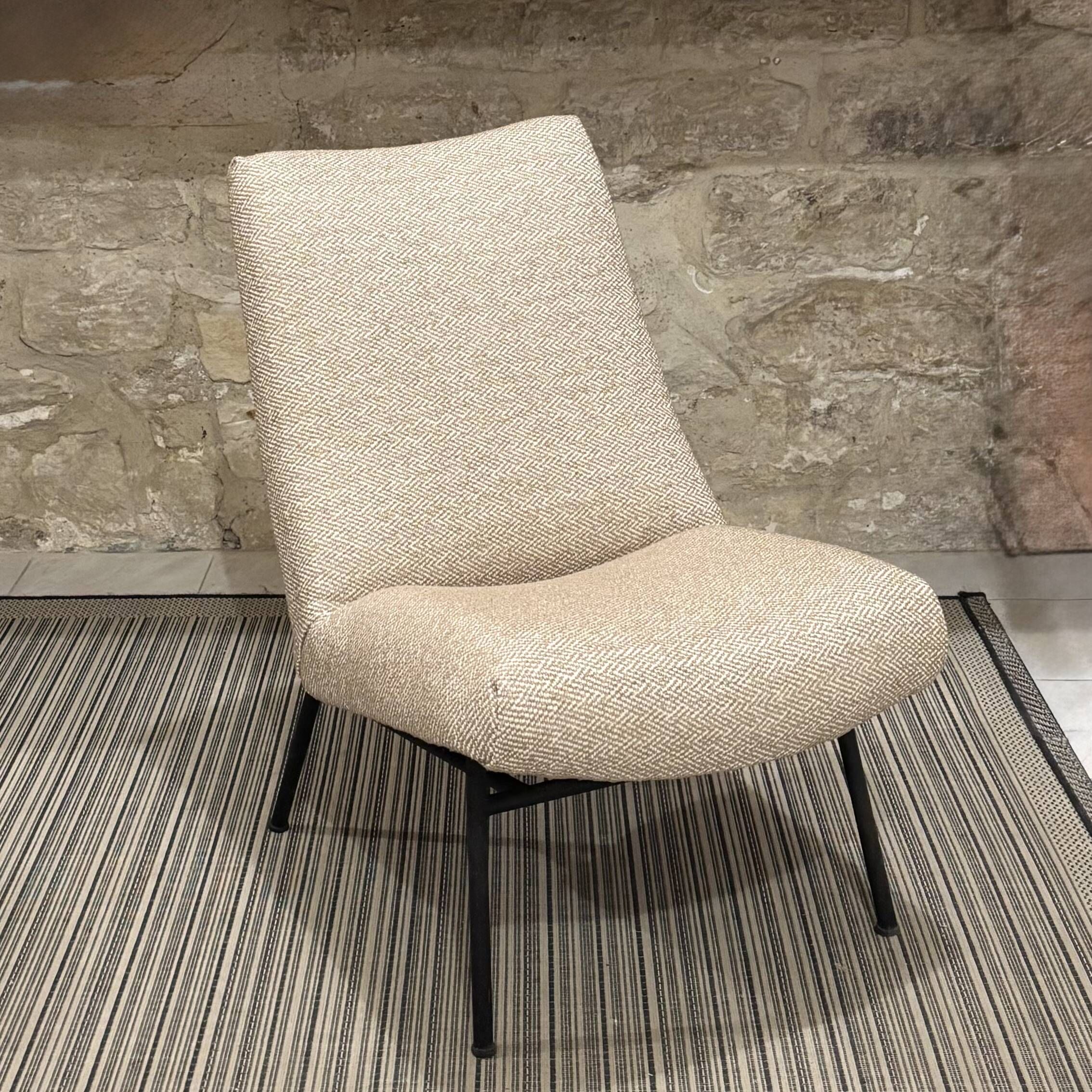 Pierre Guariche armchair for Airborne reupholstered.