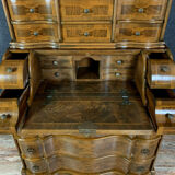 Italian cabinet Louis XV has crossbow façade in walnut and mark