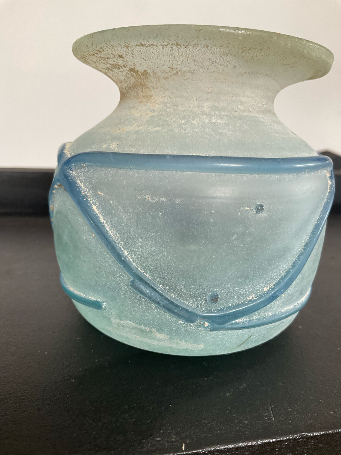 Old vase "Scovo" in Murano glass paste